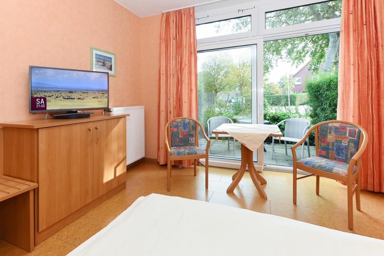 Hotel-Pension Altes Siel Бензерзил Екстериор снимка